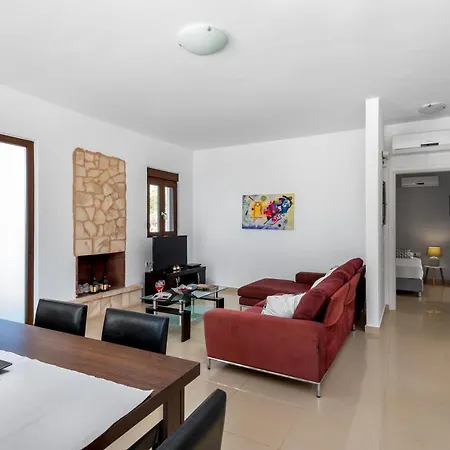 Aggelina Villa Pefki (Rhodes)