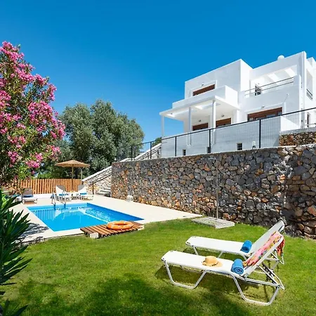 Villa Aggelina *