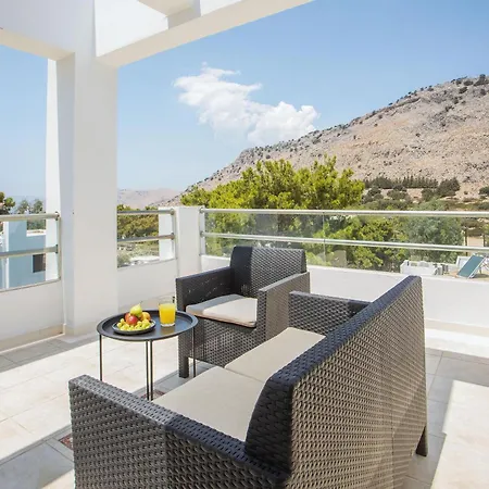 Aggelina Villa *